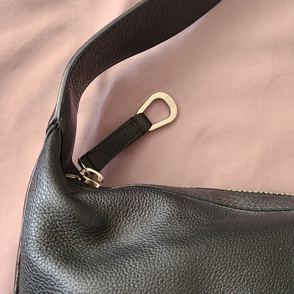 Coach Mid Size Black Shoulder Bag - Picture 4 of 10